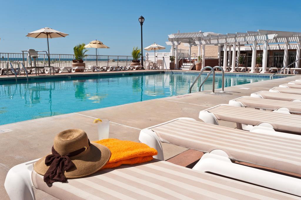 Resort Reges Oceanfront 3*